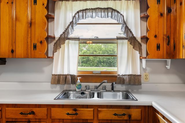 14386 ROCKINGHAM PIKE, Elkton, VA 22827