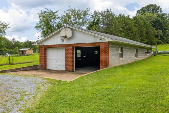 14386 ROCKINGHAM PIKE, Elkton, VA 22827