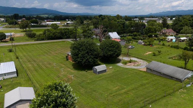 14386 ROCKINGHAM PIKE, Elkton, VA 22827