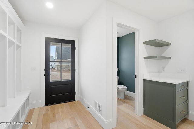 502 Cathedral Court, Perrysburg, OH 43551