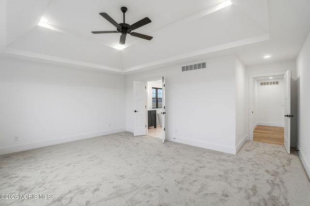 502 Cathedral Court, Perrysburg, OH 43551