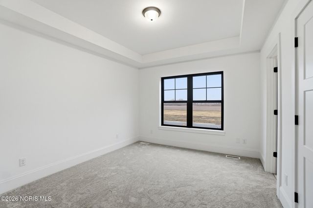 502 Cathedral Court, Perrysburg, OH 43551