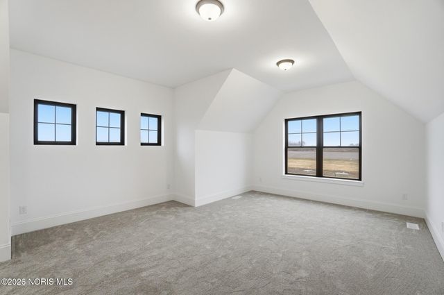 502 Cathedral Court, Perrysburg, OH 43551