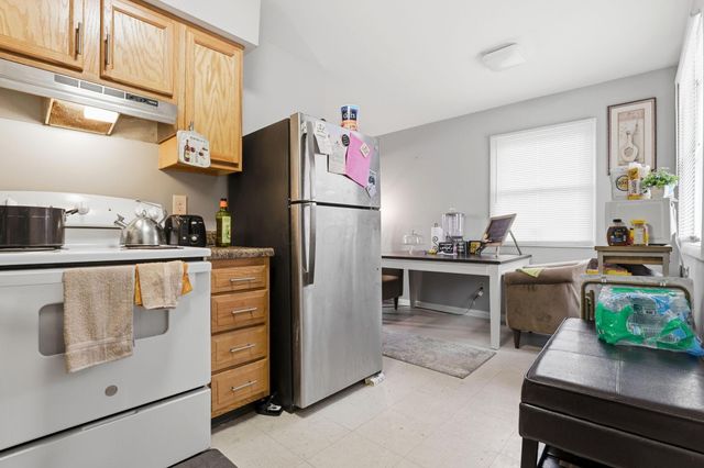 4909-4911 Karl Road, Columbus, OH 43229