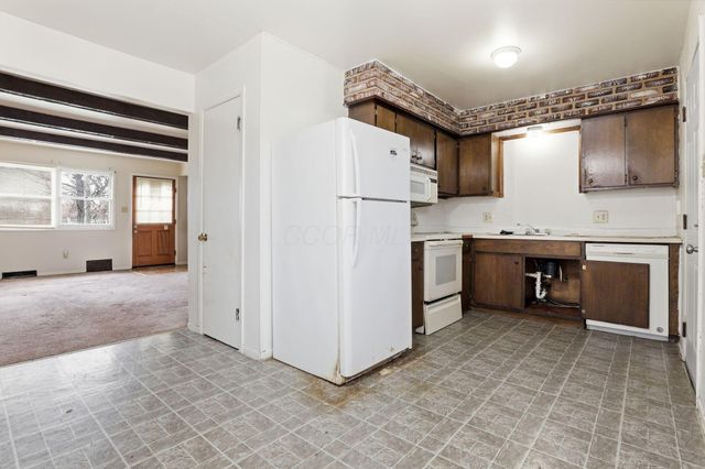 4909-4911 Karl Road, Columbus, OH 43229