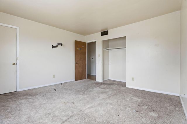 4909-4911 Karl Road, Columbus, OH 43229