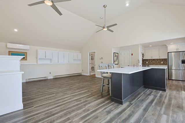 118 Woolford Road, Wrentham, MA 02093
