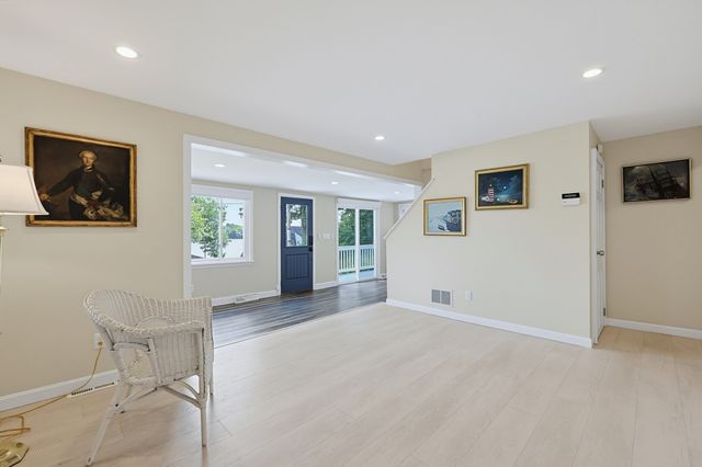 118 Woolford Road, Wrentham, MA 02093