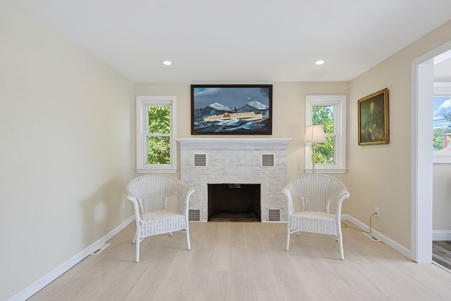 118 Woolford Road, Wrentham, MA 02093