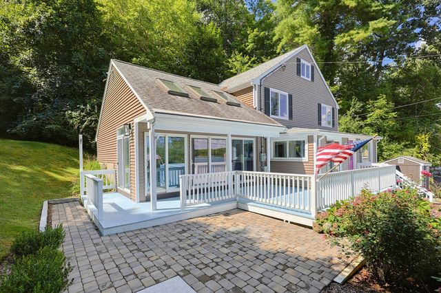 118 Woolford Road, Wrentham, MA 02093