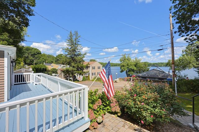 118 Woolford Road, Wrentham, MA 02093