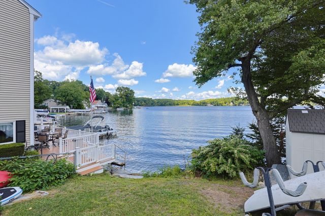 118 Woolford Road, Wrentham, MA 02093