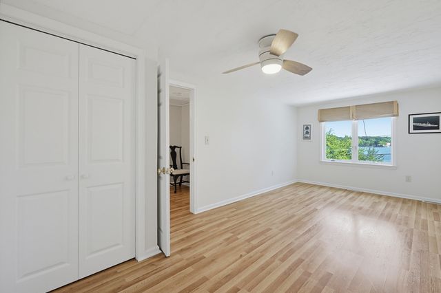 118 Woolford Road, Wrentham, MA 02093