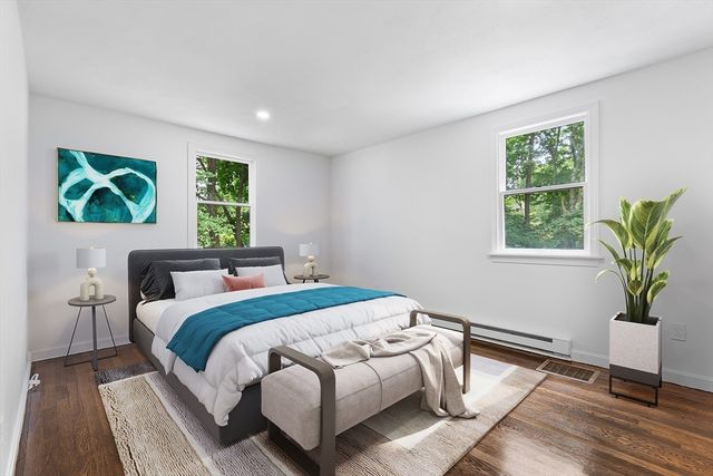 61 Palmer Rd, Plymouth, MA 02360