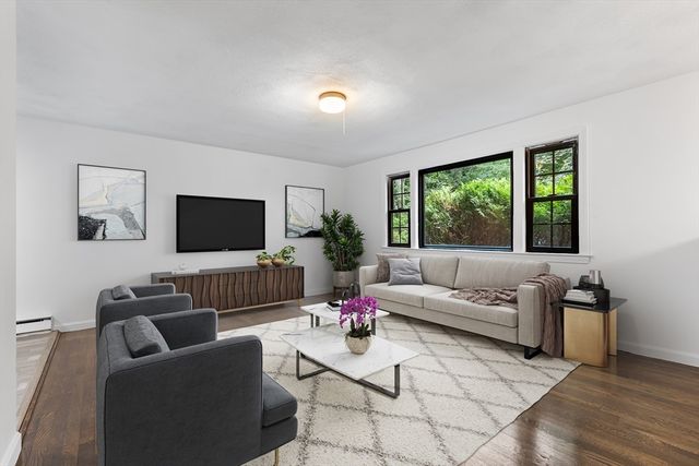 61 Palmer Rd, Plymouth, MA 02360
