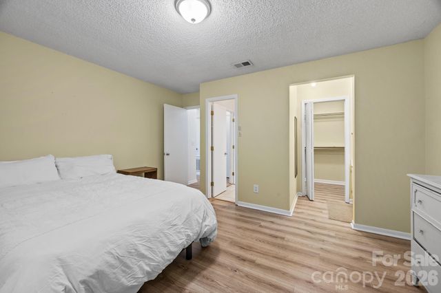 1057 Sardis Cove Drive, Charlotte, NC 28270