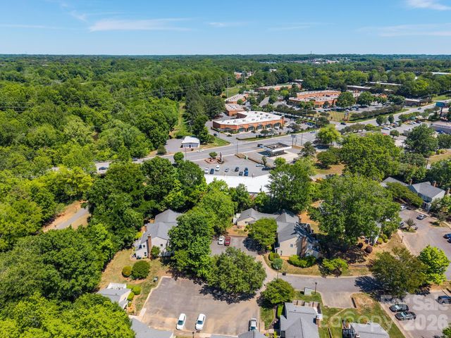 1057 Sardis Cove Drive, Charlotte, NC 28270