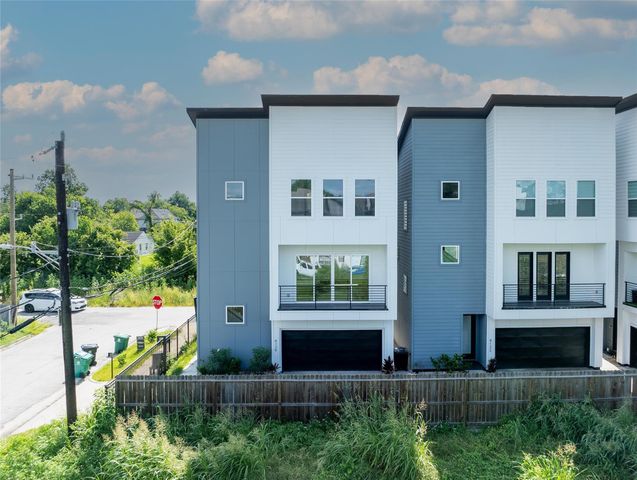 4124 Buck Street, Houston, TX 77020