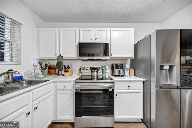 6577 Arbor Gate Drive SW 10, Mableton, GA 30126