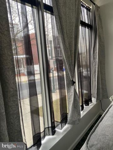 448 HAMILTON ST, Harrisburg, PA 17102