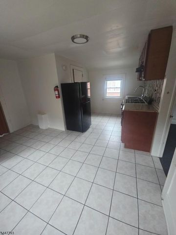 345 Mitchell Ave, Linden City, NJ 07036