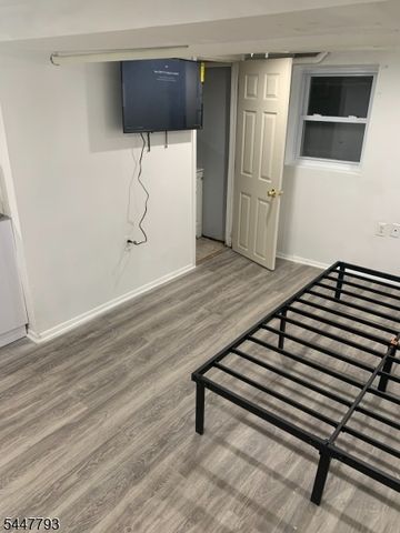 345 Mitchell Ave, Linden City, NJ 07036