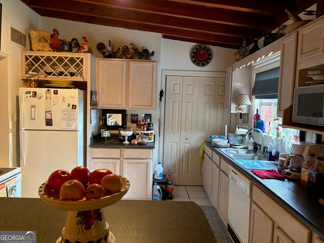 601 Fort King George Drive, Darien, GA 31305