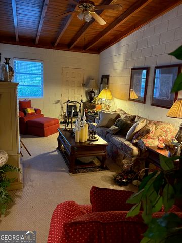 601 Fort King George Drive, Darien, GA 31305