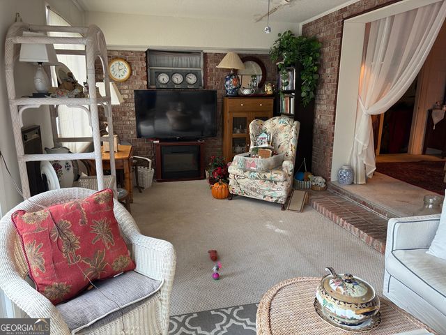 601 Fort King George Drive, Darien, GA 31305