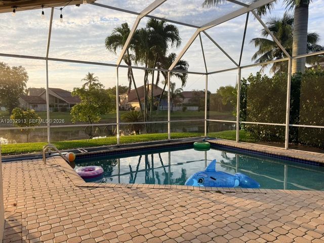 4999 Chardonnay Drive, Coral Springs, FL 33067