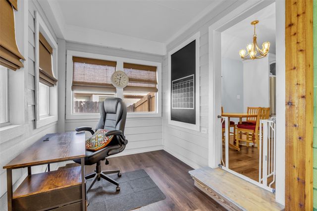 242 Sunset Path N, Conroe, TX 77316