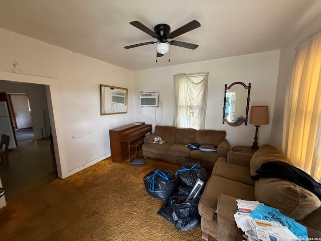 217 S POLARIS ST, San Antonio, TX 78203