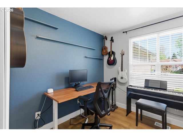 18988 Sw PIKE Ln, Beaverton, OR 97078