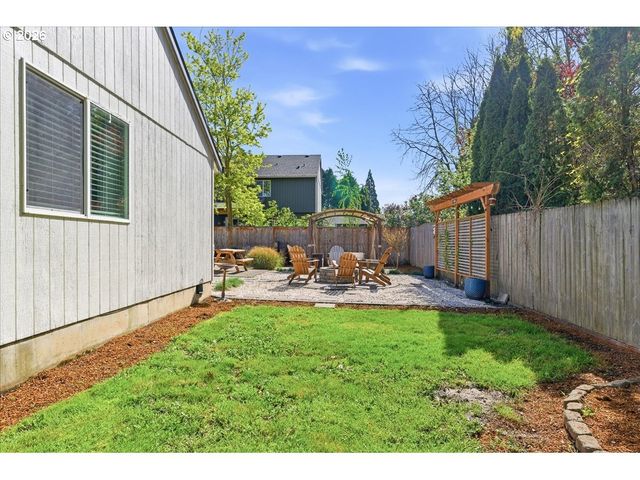 18988 Sw PIKE Ln, Beaverton, OR 97078