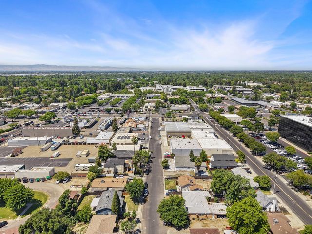 152 Drake Ave, Modesto, CA 95350