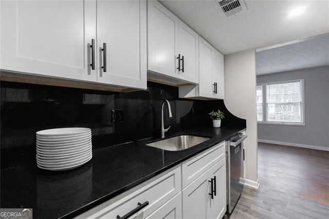 1960 Hamilton Place SE, Marietta, GA 30067