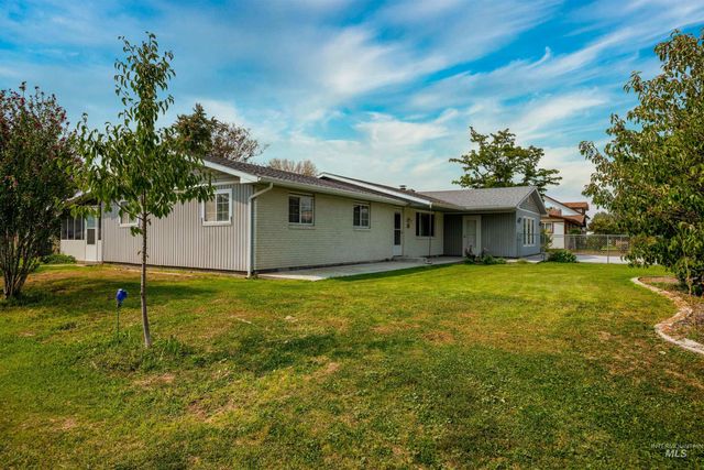 11465 Hall Dr, Nampa, ID 83651