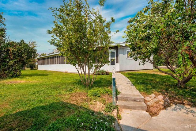 11465 Hall Dr, Nampa, ID 83651