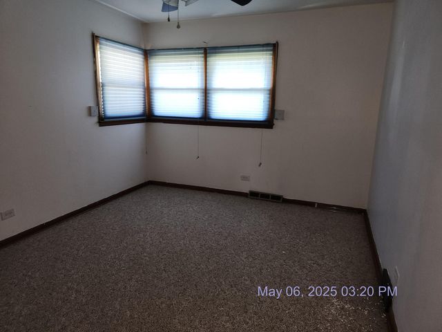 8767 Jefferson Avenue, Munster, IN 46321