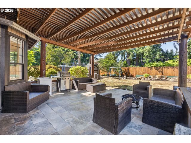 14002 Ne 7TH Cir, Vancouver, WA 98684