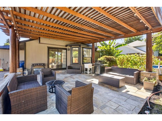 14002 Ne 7TH Cir, Vancouver, WA 98684