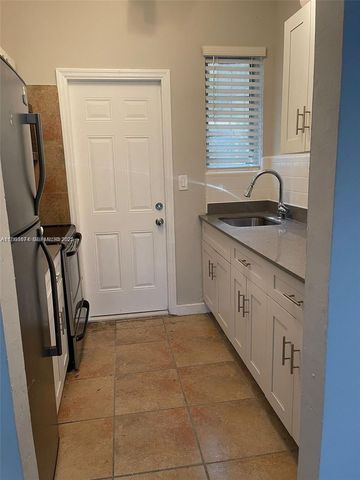 1346 NW 6th Street, Miami, FL 33125