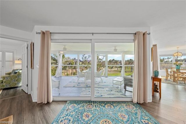 6093 Henderson RD, Sanibel, FL 33957