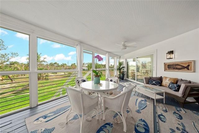 6093 Henderson RD, Sanibel, FL 33957