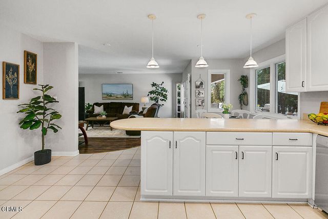 2735 Los Pinos Circle, Camarillo, CA 93012