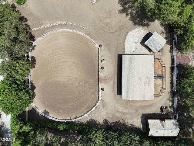 2735 Los Pinos Circle, Camarillo, CA 93012