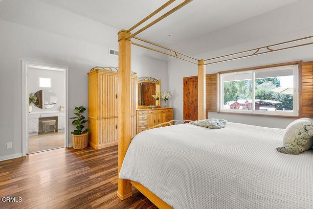 2735 Los Pinos Circle, Camarillo, CA 93012