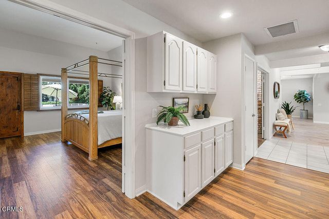 2735 Los Pinos Circle, Camarillo, CA 93012