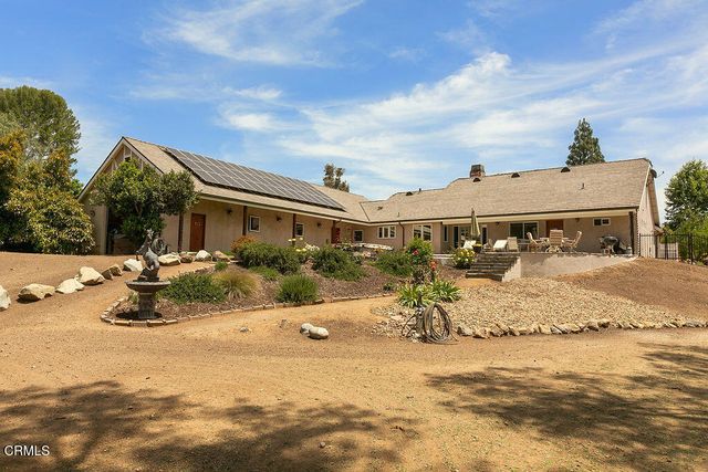 2735 Los Pinos Circle, Camarillo, CA 93012