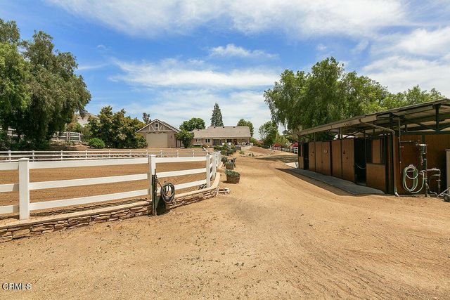 2735 Los Pinos Circle, Camarillo, CA 93012